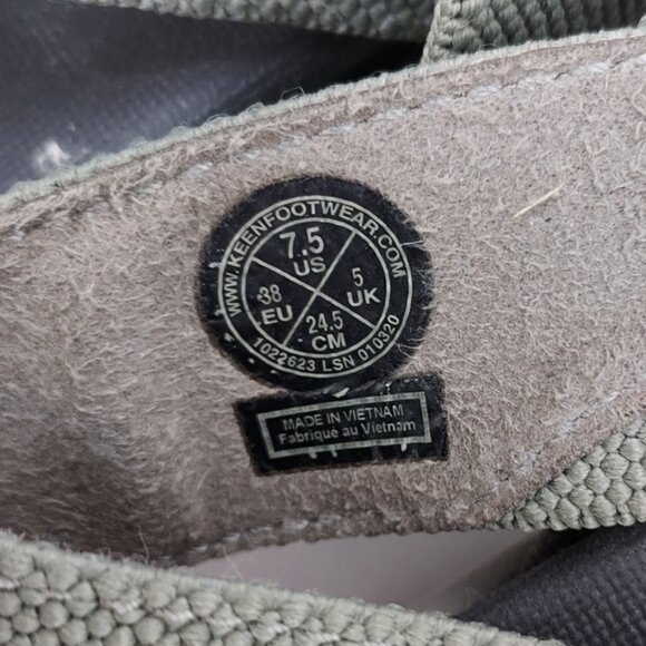 KEEN Elle Backstrap Sandal Women's 7.5 Green Gray Platform Wedge Stretch Straps - Picture 10 of 13